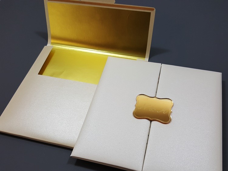 1104 Wedding Invitations