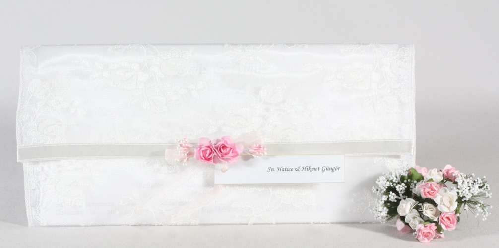6004 White Organza