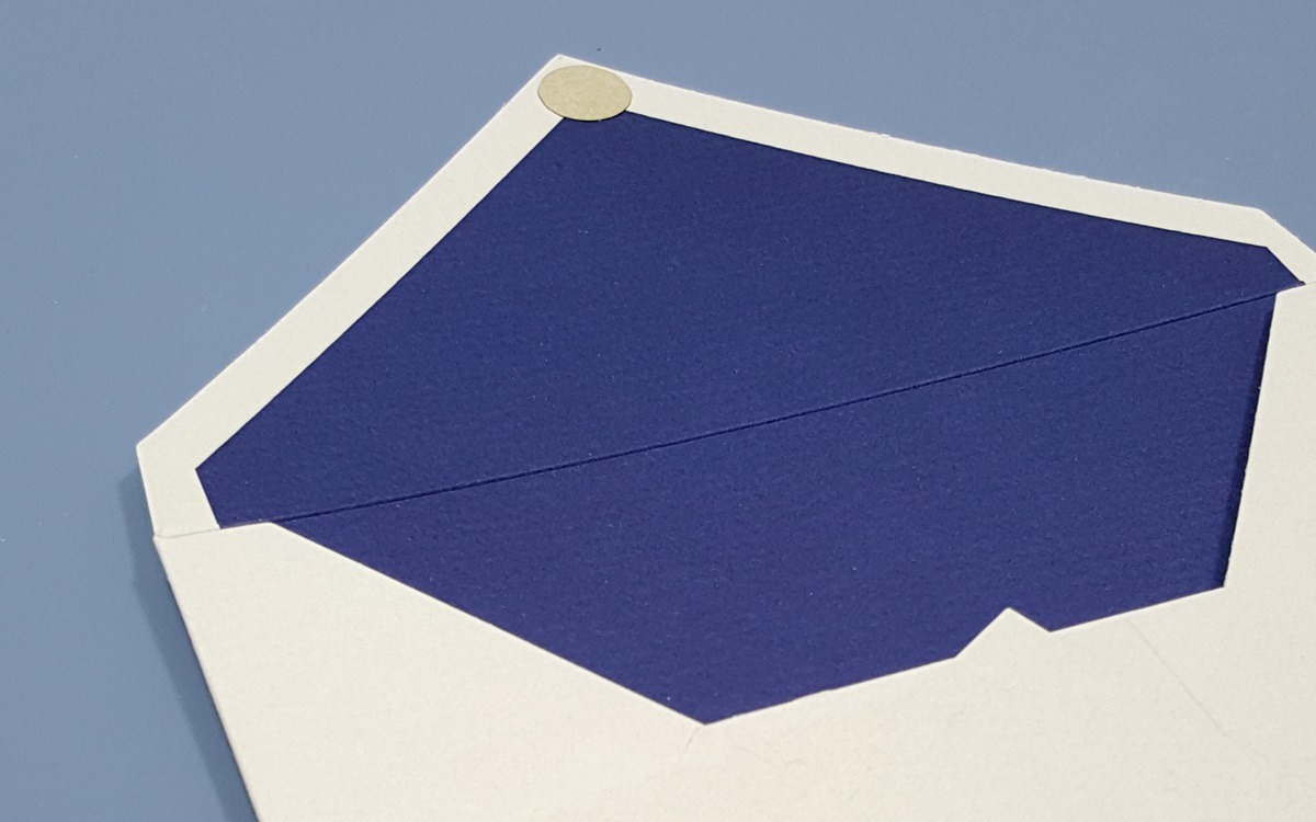 One color printed liner